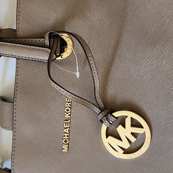 MICHAEL KORS Taupe Saffiano Leather Large Tote Shoulder Bag - Picture 5 of 6